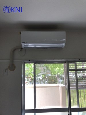 O1805052.jpg