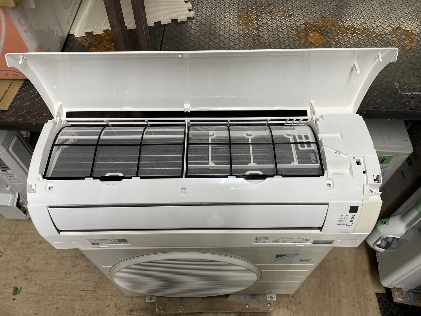 壁掛けエアコン CORONA 2016年製 2.2kw