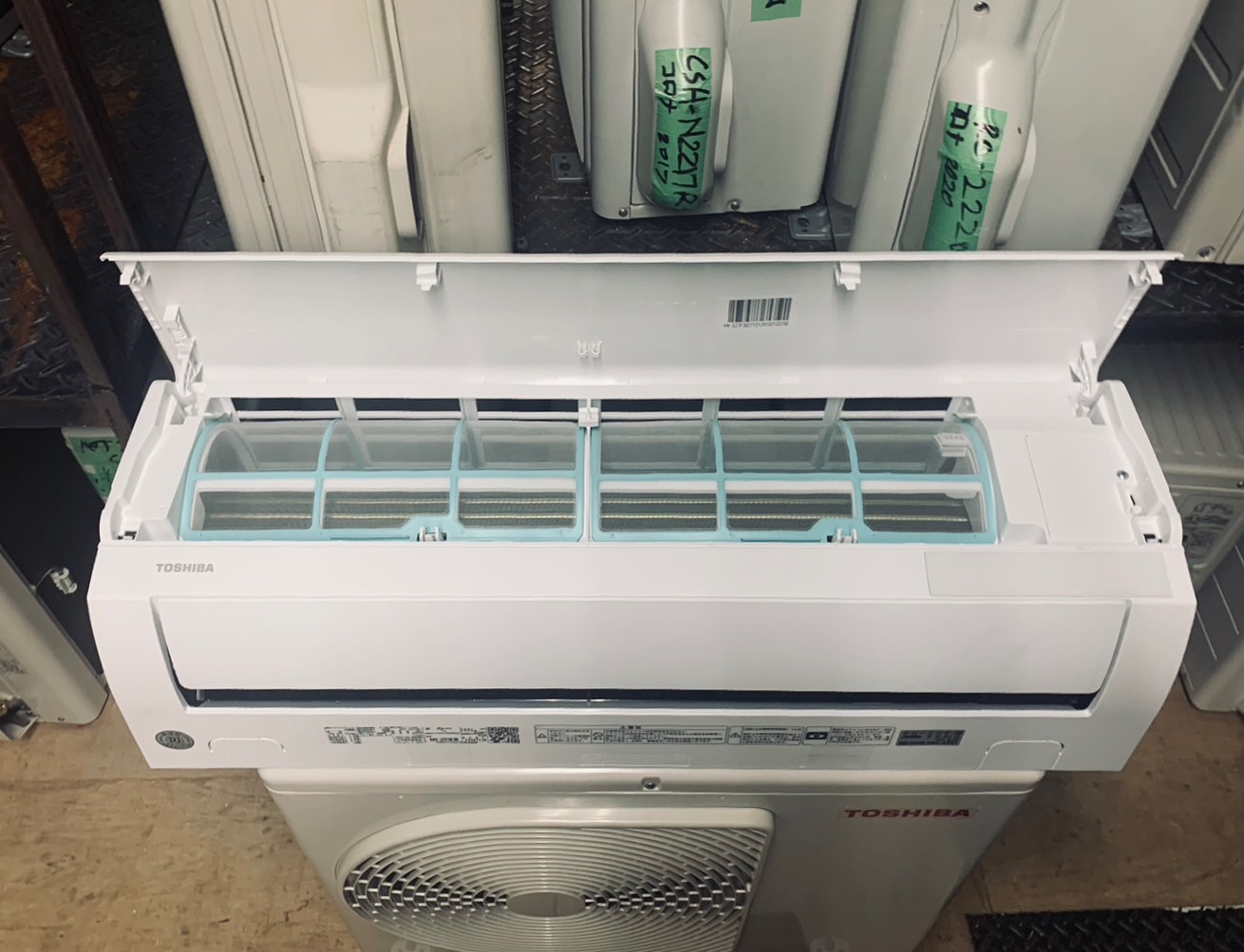 K04415 東芝 中古エアコン 主に6畳用 冷房能力2.2kw/暖房能力2.2kw