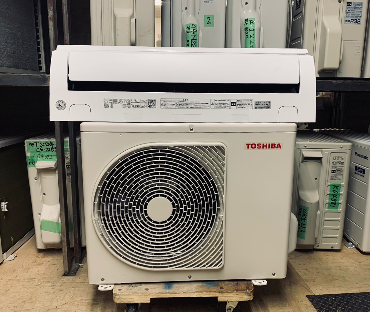 K04415 東芝 中古エアコン 主に6畳用 冷房能力2.2kw/暖房能力2.2kw